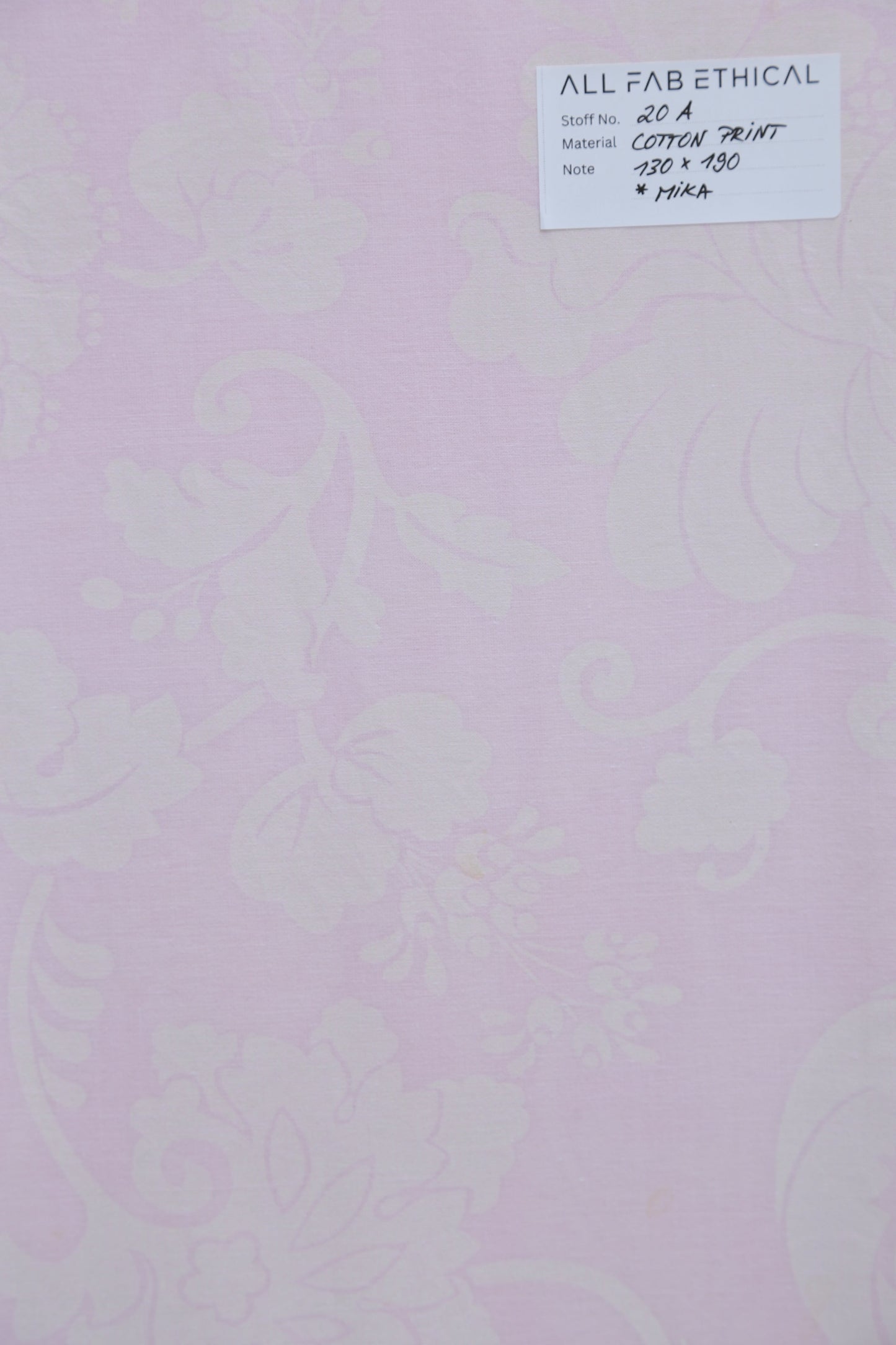 Made-to-order: Mika – Rosé